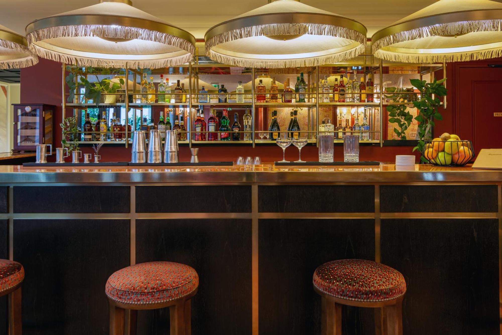 Hotel & Spa Napoleon Фонтенбло Экстерьер фото
