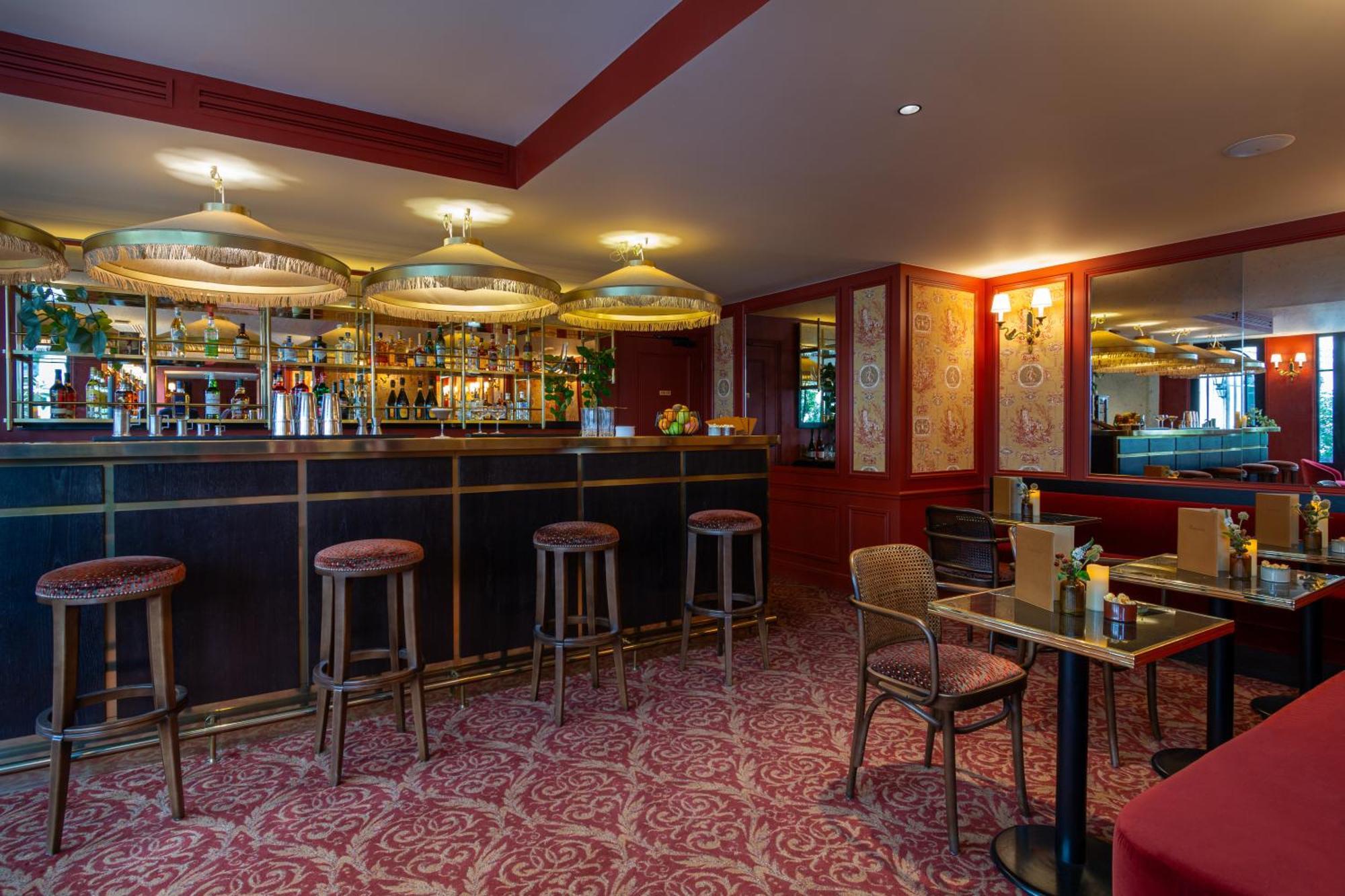 Hotel & Spa Napoleon Фонтенбло Экстерьер фото