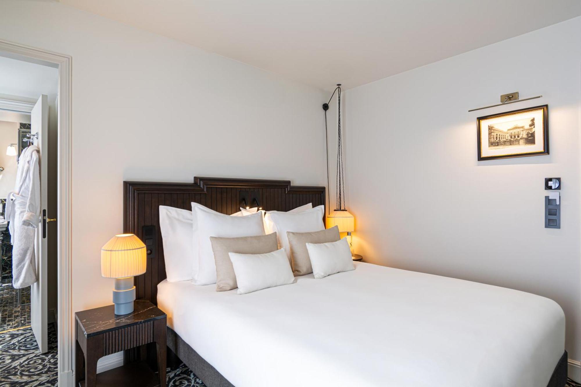Hotel & Spa Napoleon Фонтенбло Экстерьер фото