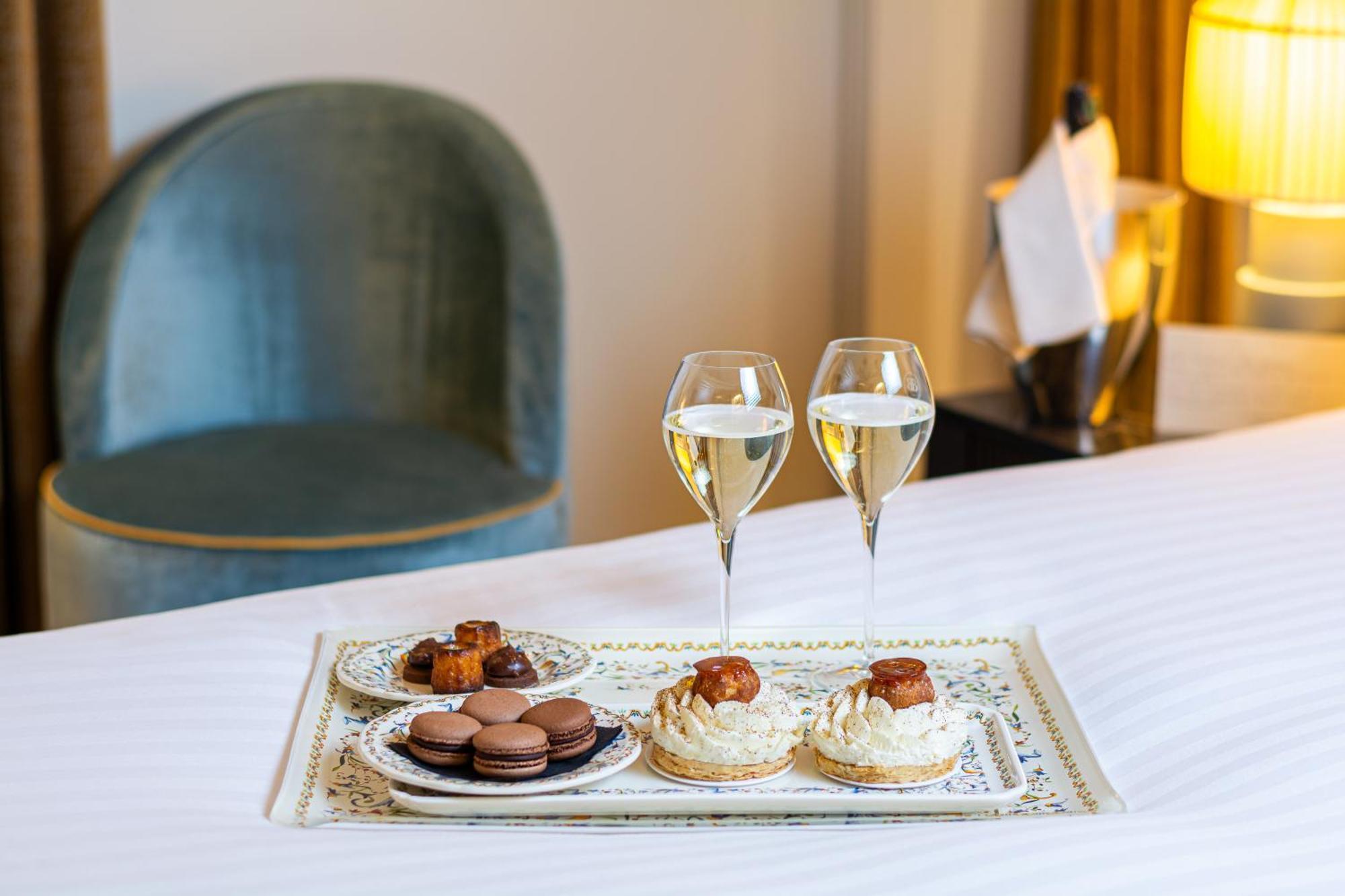 Hotel & Spa Napoleon Фонтенбло Экстерьер фото