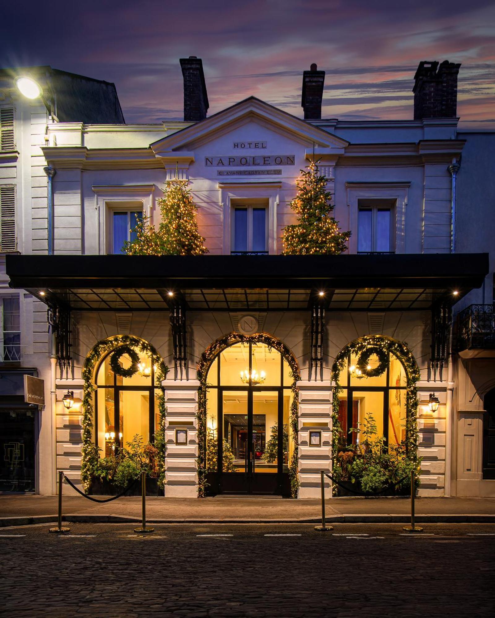 Hotel & Spa Napoleon Фонтенбло Экстерьер фото